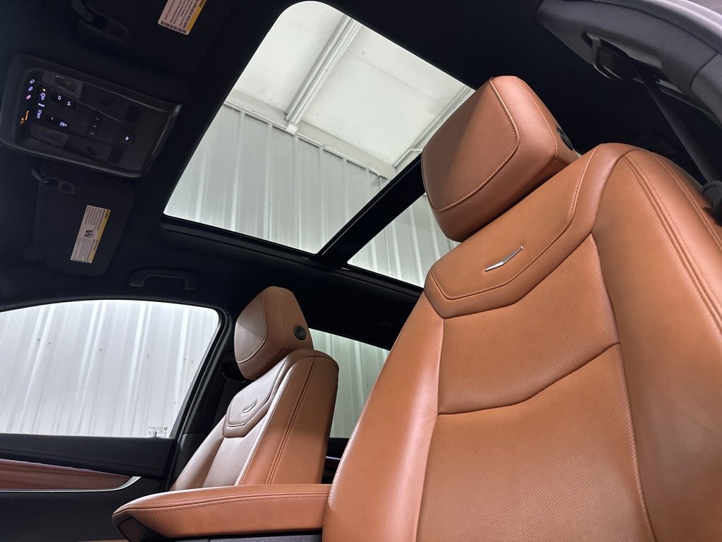 Used 2021 Cadillac XT5 Premium Luxury image 19