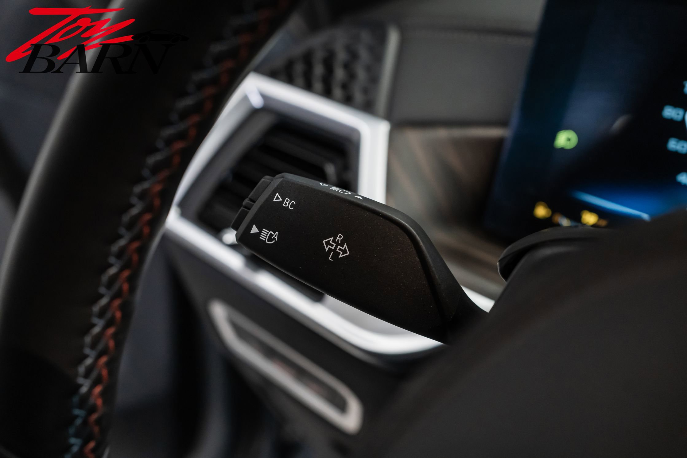 Used 2024 BMW X7 M60i image 37