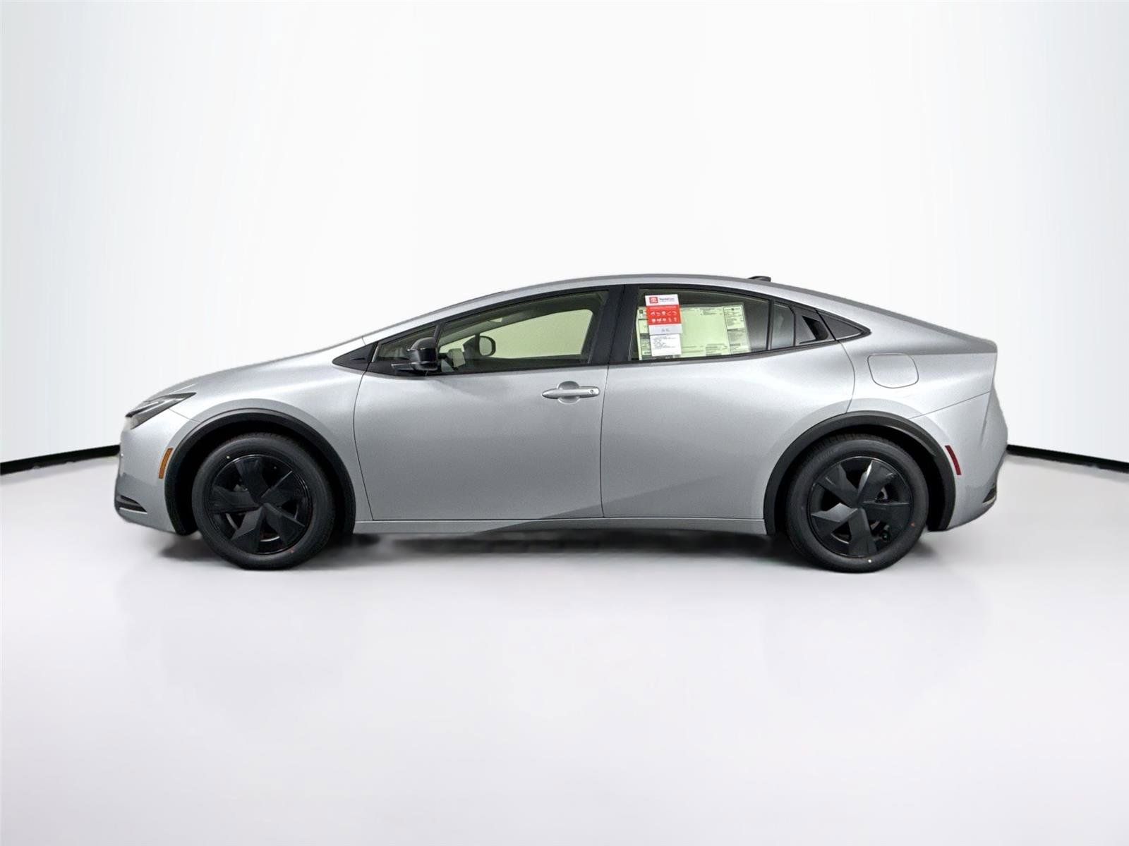 New 2026 Toyota Prius Plug-In Hybrid image 9
