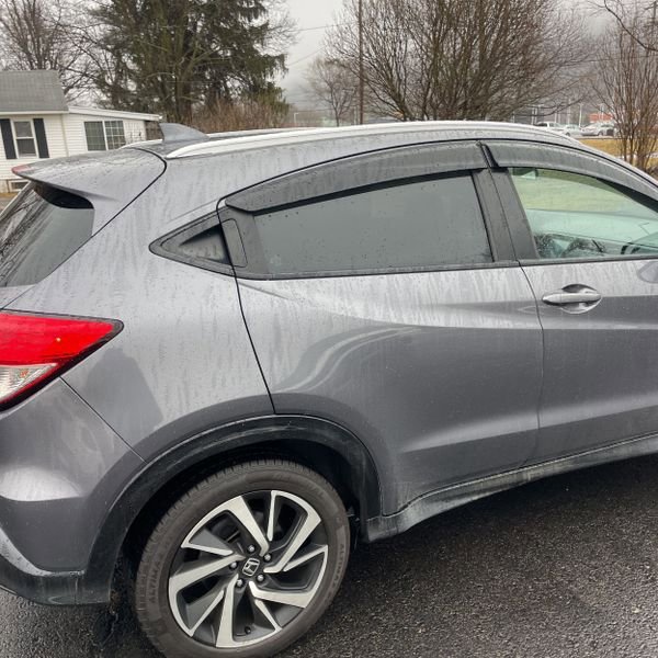 Used 2020 Honda HR-V Sport image 11