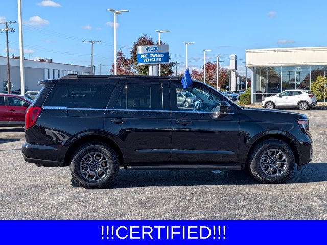 Certified 2025 Ford Expedition Active AWD/4WD image 9