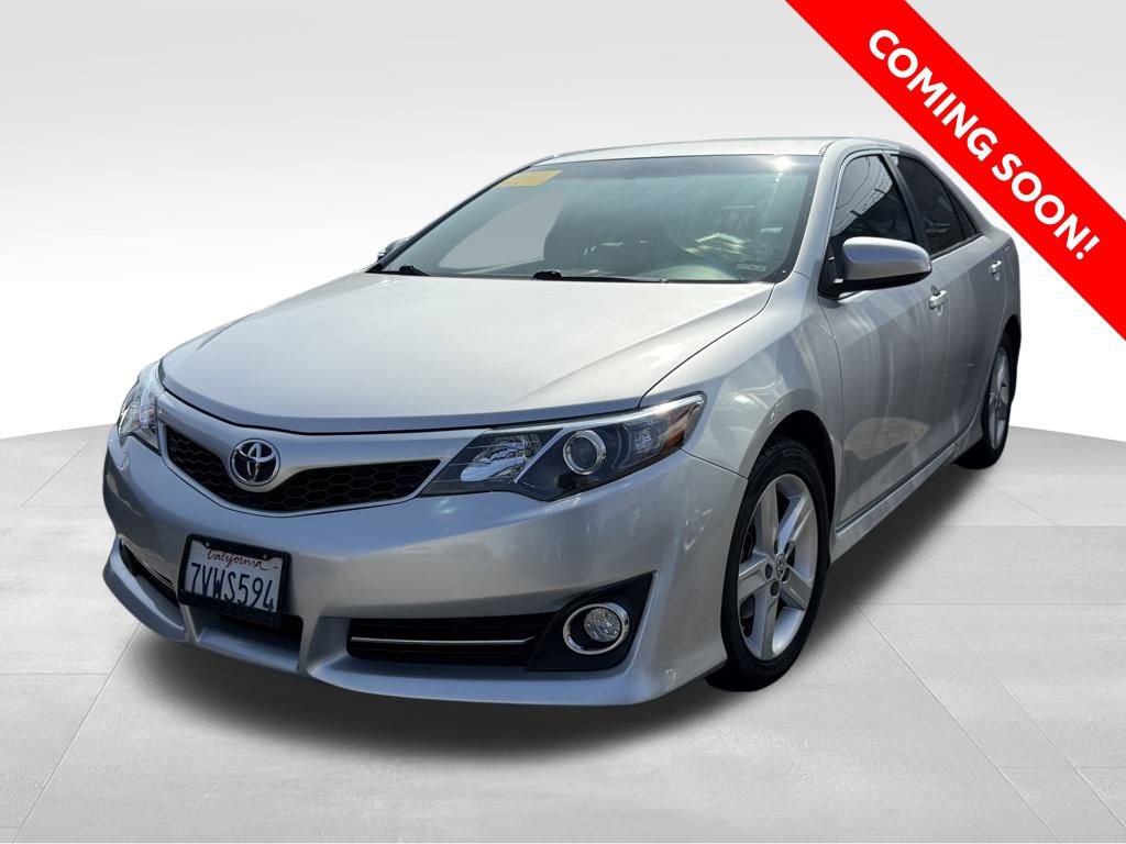 Used 2013 Toyota Camry SE