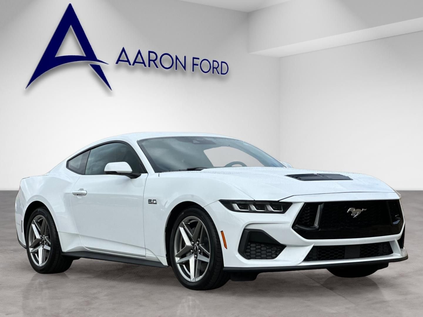 Used 2024 Ford Mustang GT Premium image 8