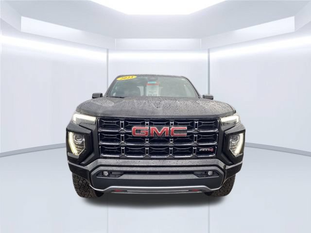 Used 2023 GMC Canyon AT4 w/ Canyon Safety Plus Package AWD/4WD image 15