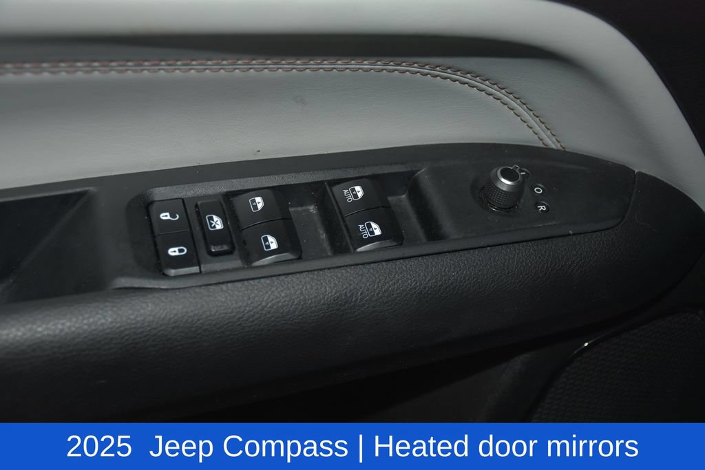 Used 2025 Jeep Compass Limited AWD/4WD image 23