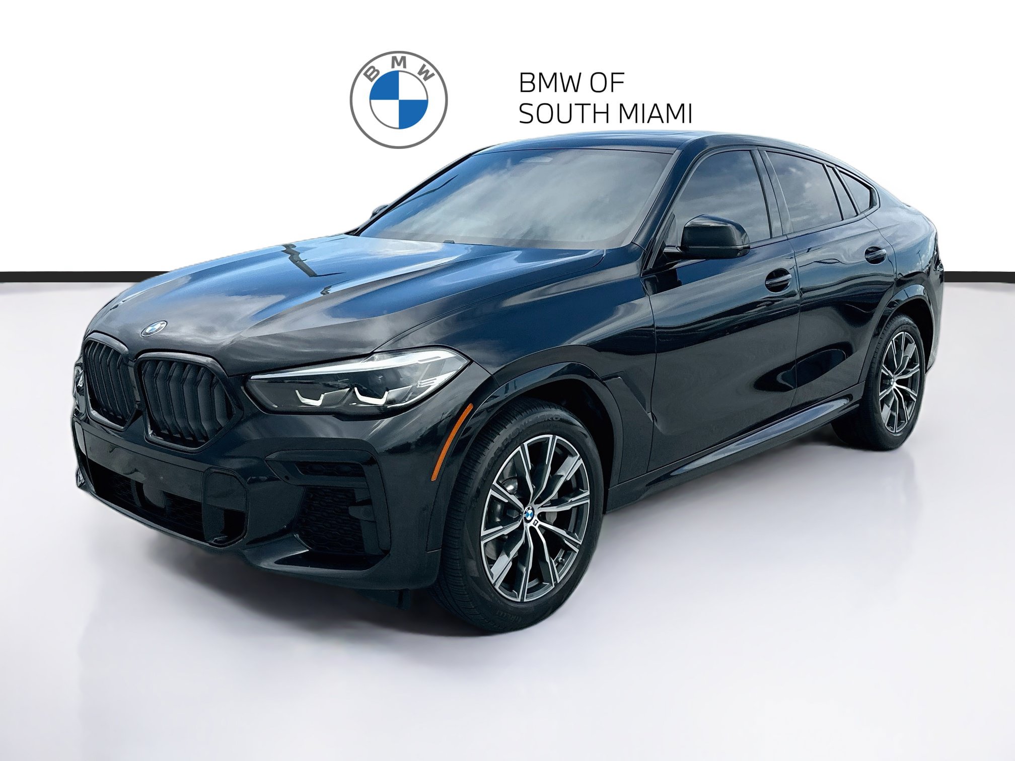 Used 2023 BMW X6 xDrive40i w/ M Sport Package AWD/4WD image 3