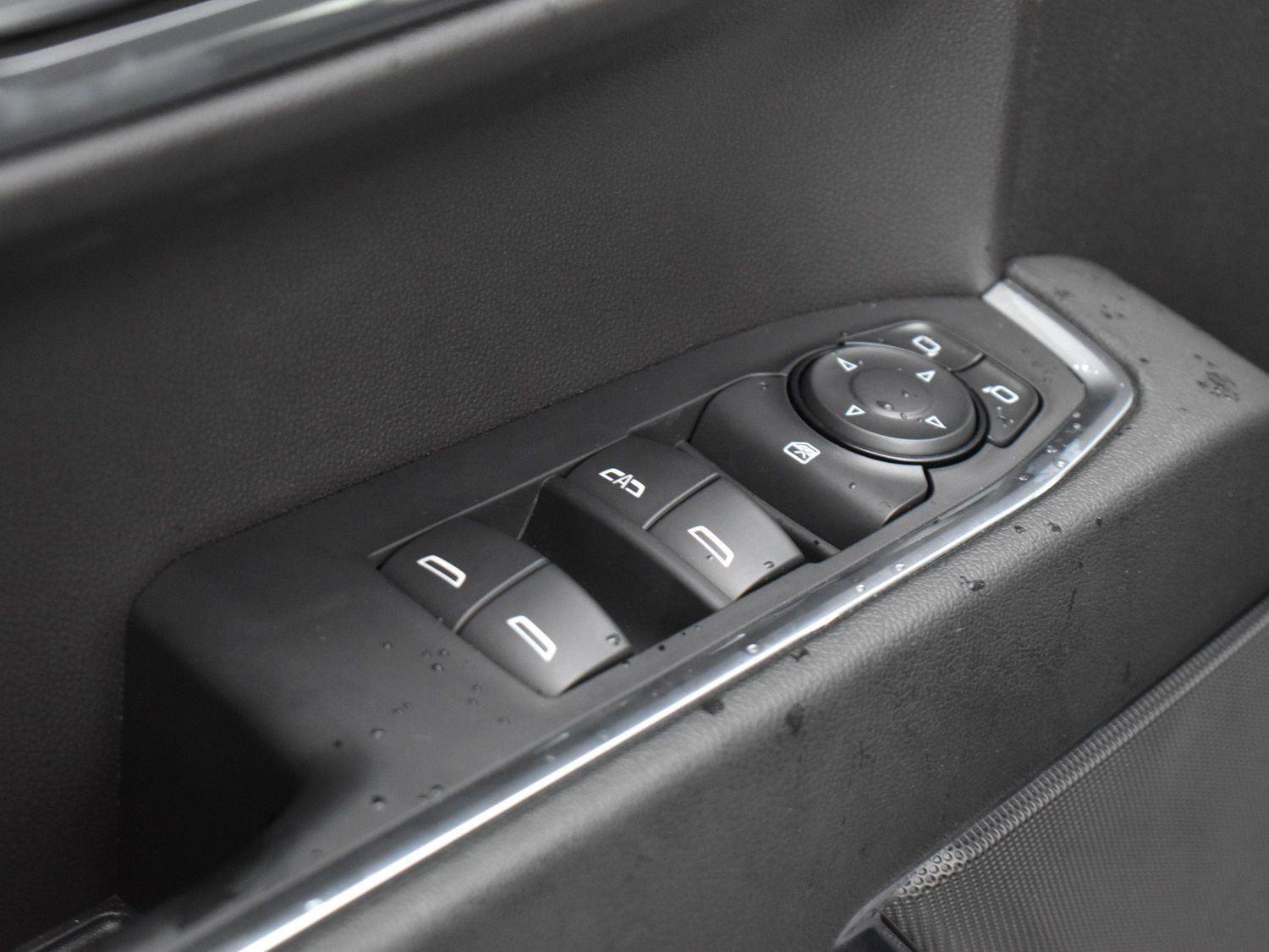 Used 2024 GMC Sierra 1500 Elevation image 11