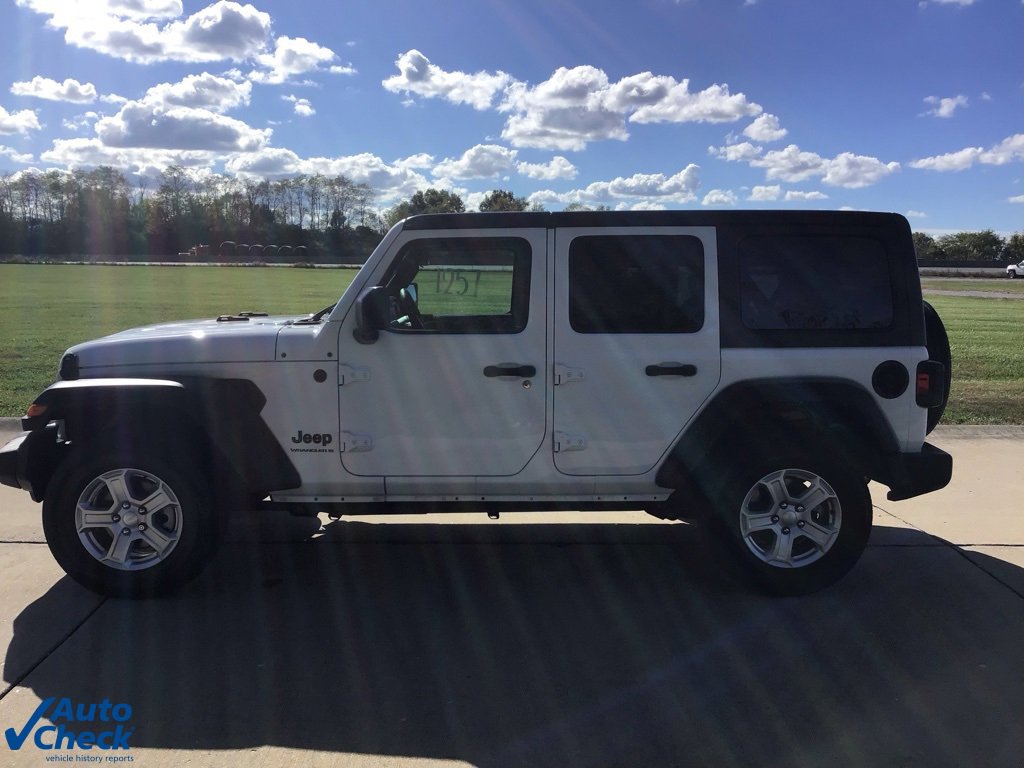 Used 2023 Jeep Wrangler Sport S image 8
