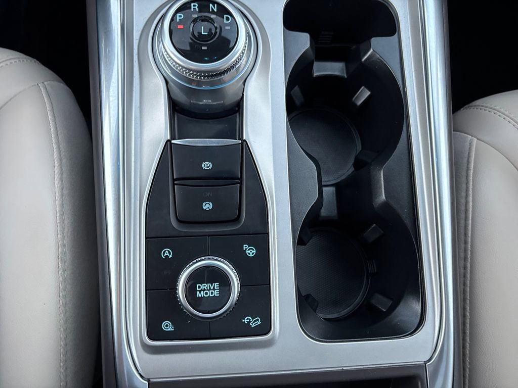 Used 2022 Ford Explorer Platinum w/ Equipment Group 601A image 37