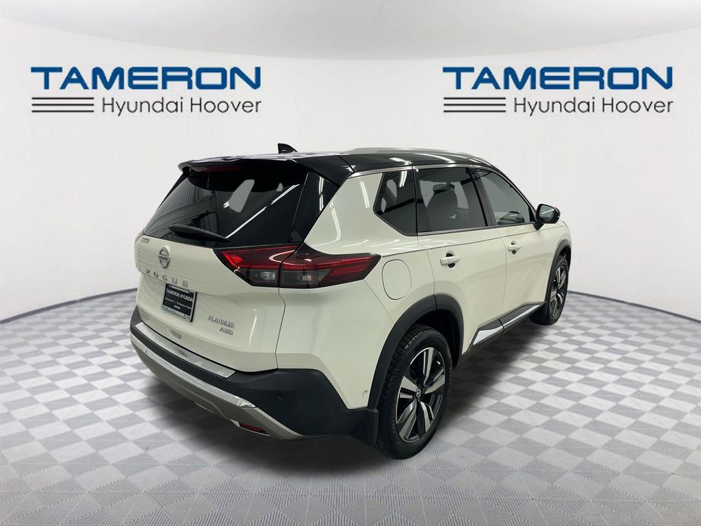 Used 2021 Nissan Rogue Platinum image 5