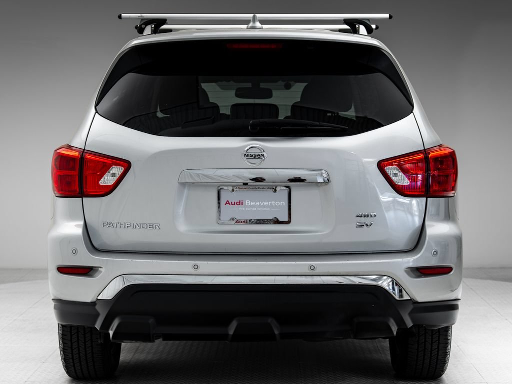Used 2019 Nissan Pathfinder SV AWD/4WD image 32