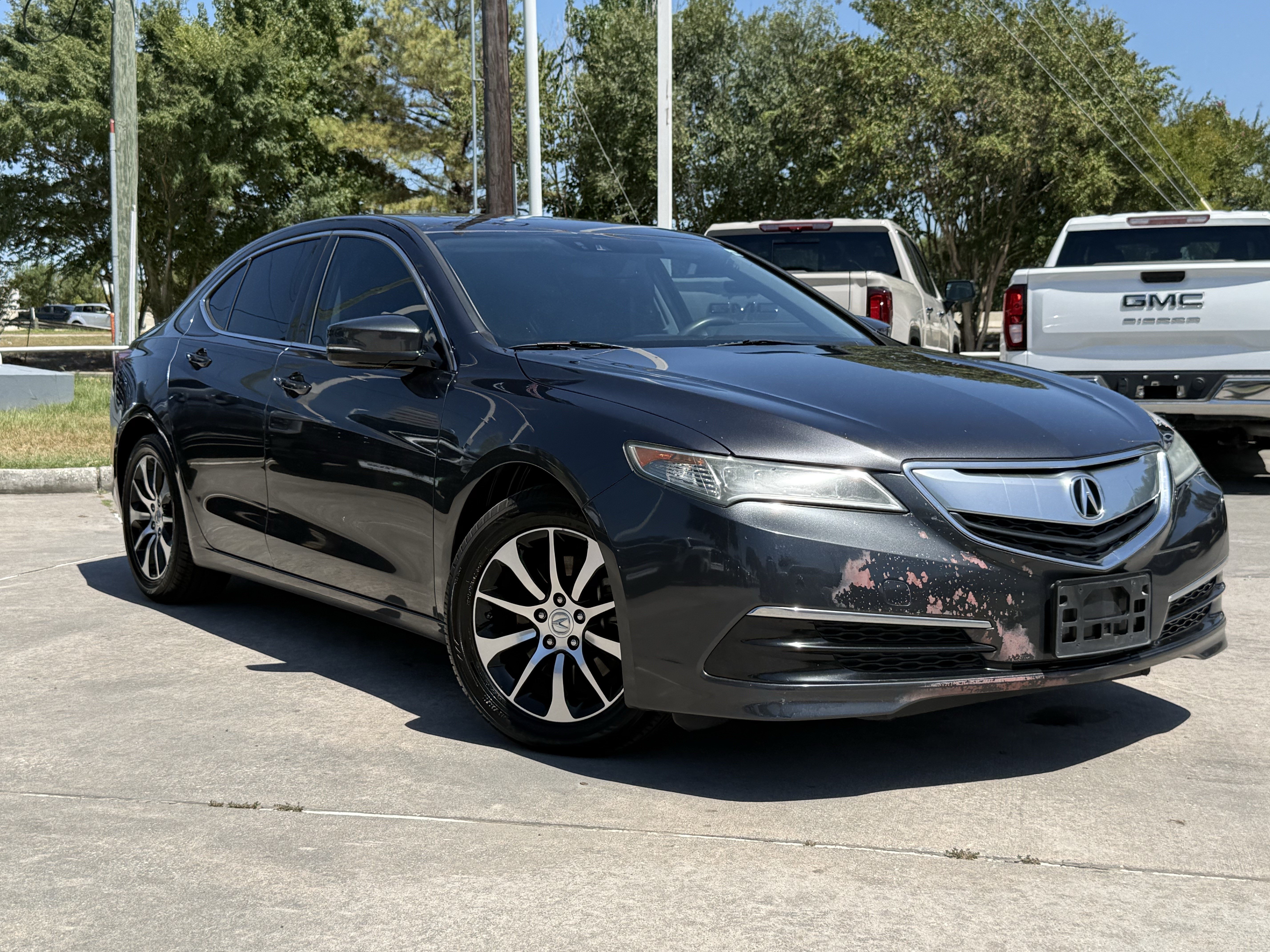 Used 2015 Acura TLX w/ Technology Package FWD image 2
