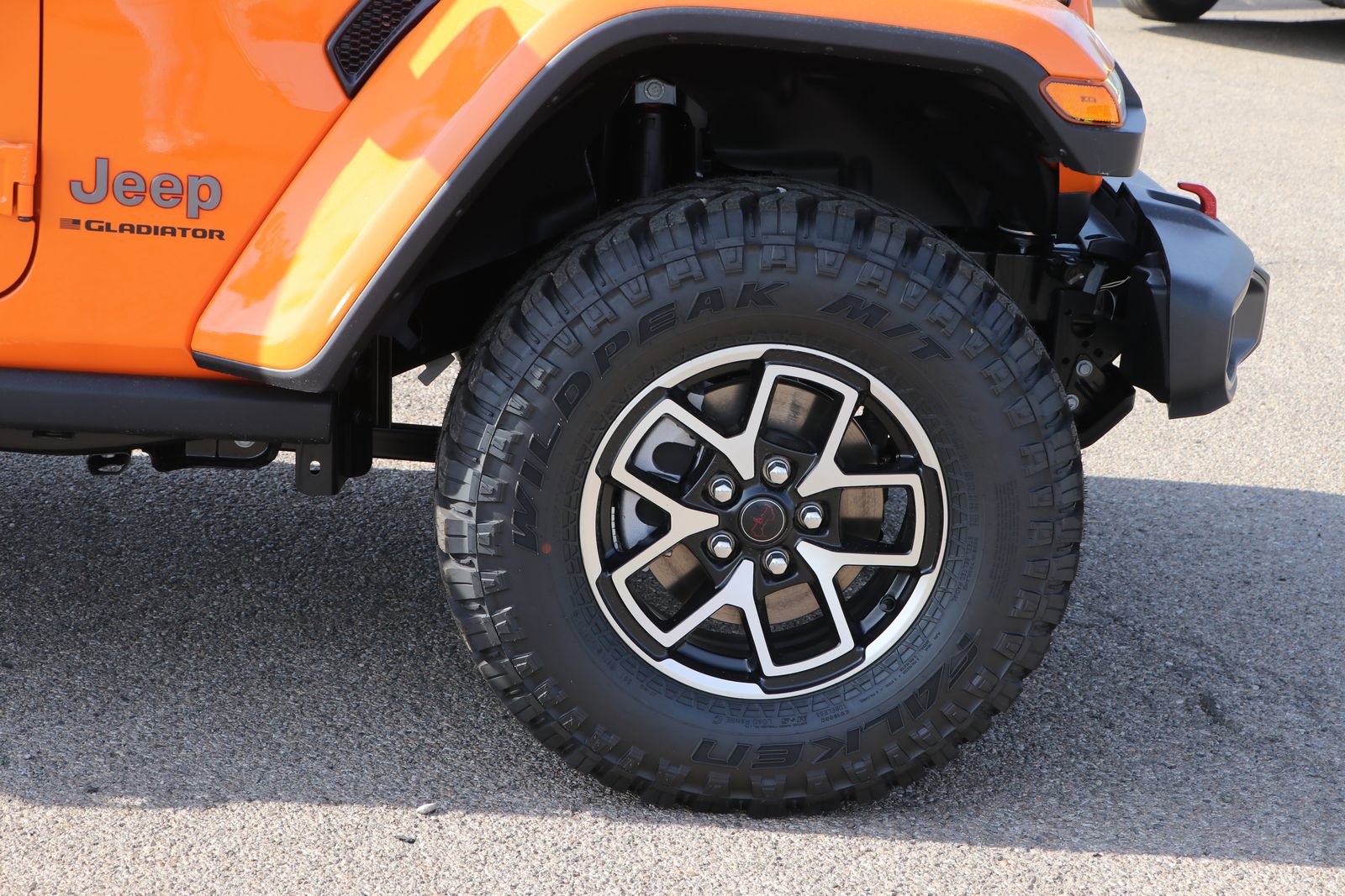 New 2025 Jeep Gladiator Rubicon w/ Convenience Group image 9