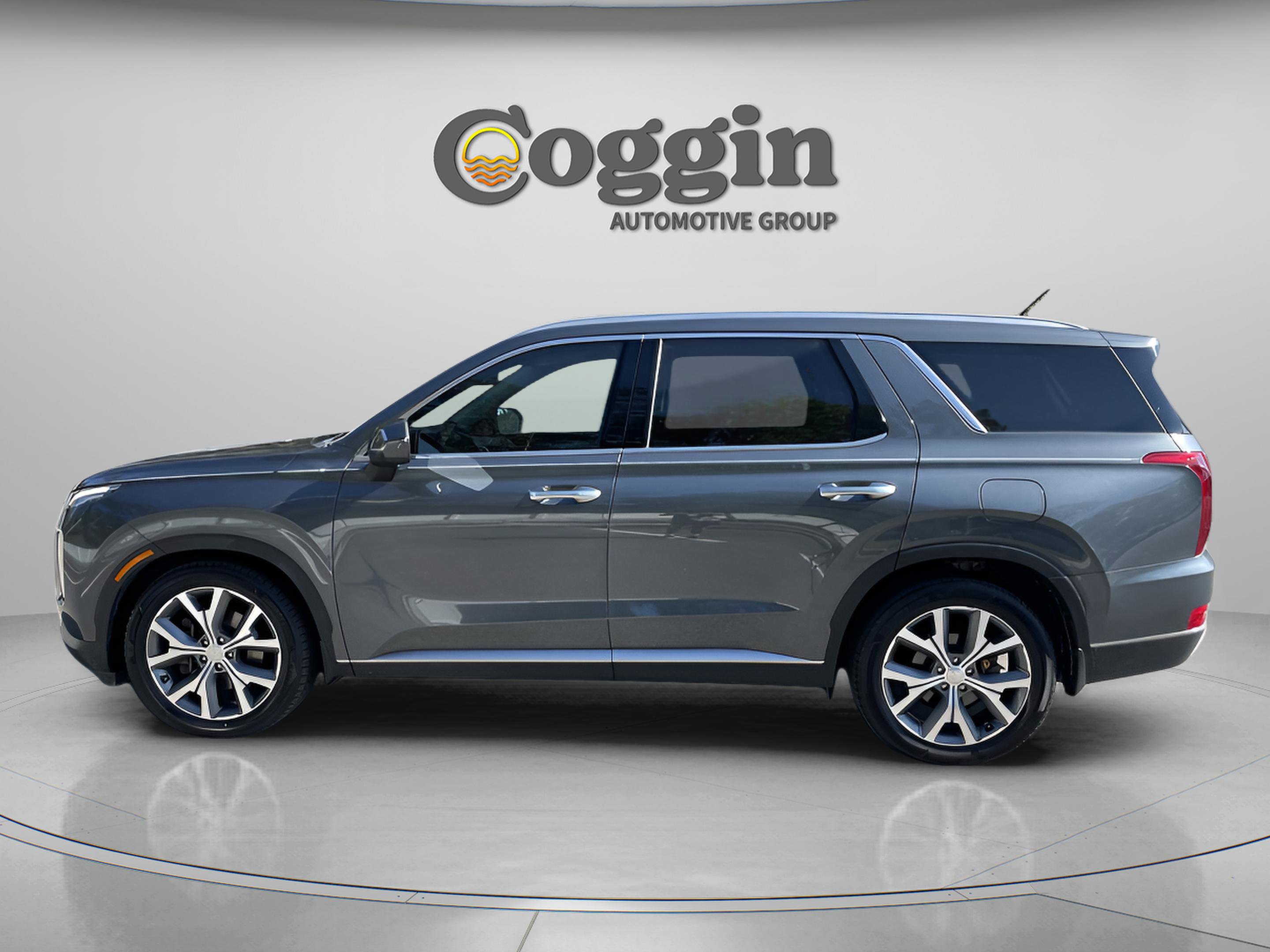 Used 2021 Hyundai Palisade SEL w/ Convenience Package image 2