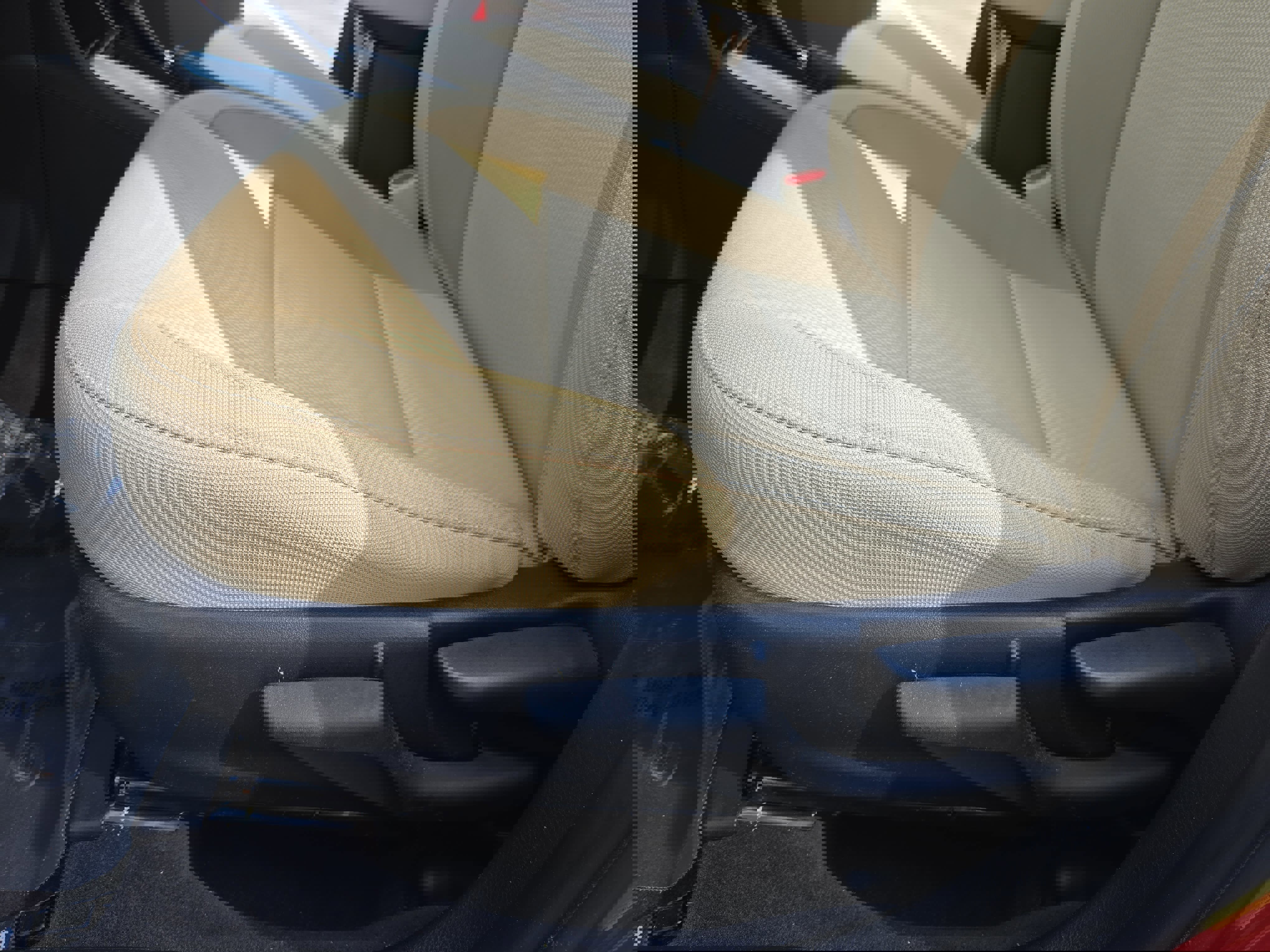 Used 2017 Toyota Corolla LE w/ Body Protection Package image 30