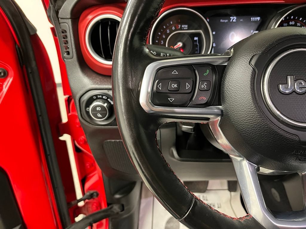 Used 2022 Jeep Gladiator Rubicon w/ Cold Weather Group AWD/4WD image 30