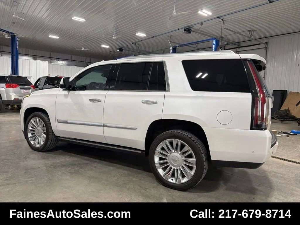 Used 2018 Cadillac Escalade Platinum image 12