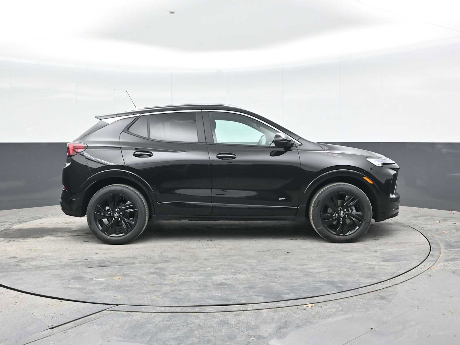 New 2026 Buick Encore GX Sport Touring w/ Comfort Package AWD/4WD image 9