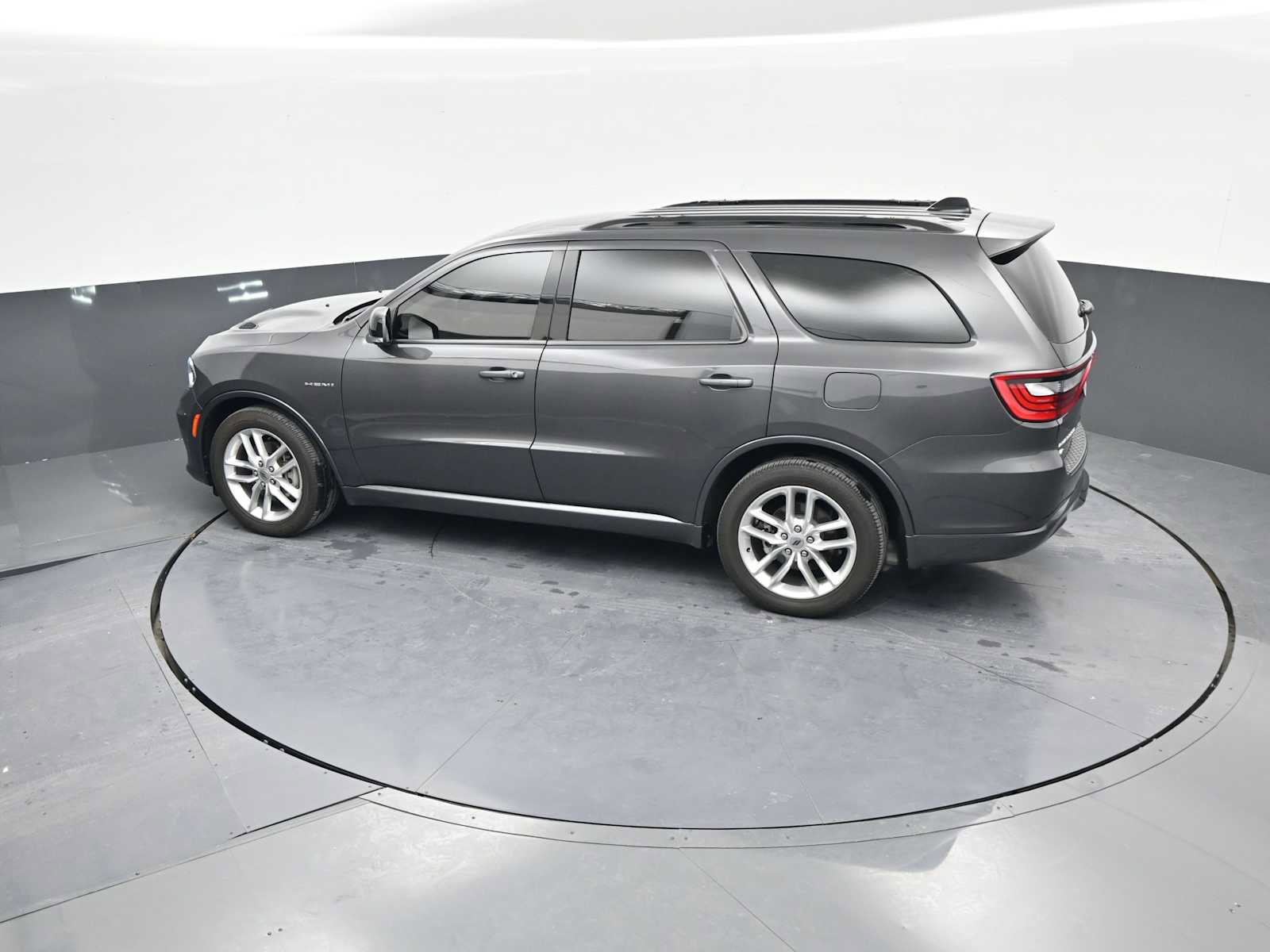 Used 2024 Dodge Durango R/T image 35