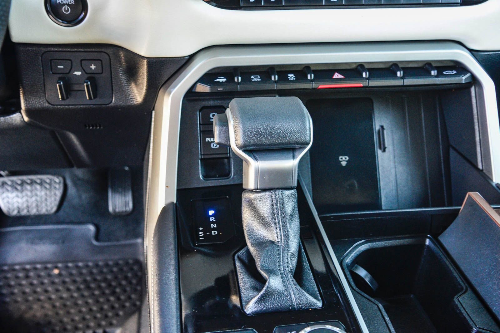 Used 2025 Toyota Tundra Capstone image 28