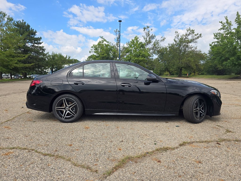 New 2026 Mercedes-Benz C 300 4MATIC Sedan image 18