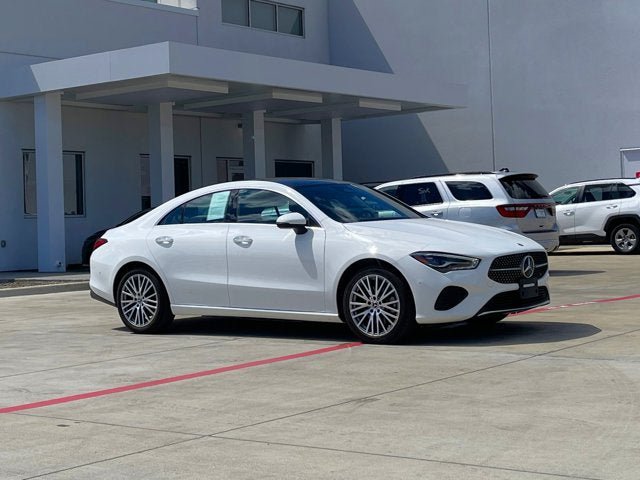 Used 2025 Mercedes-Benz CLA 250 image 8