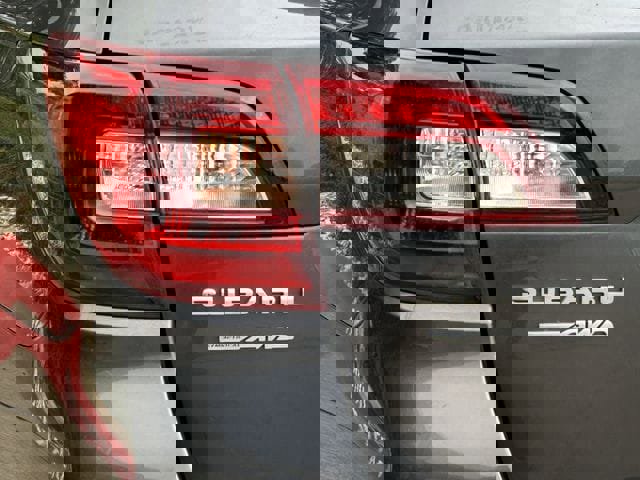 Used 2018 Subaru Outback 3.6R Limited image 7