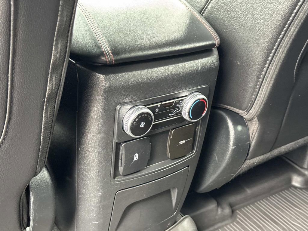 Certified 2022 Ford Explorer ST-Line w/ Class IV Trailer Tow Package image 25