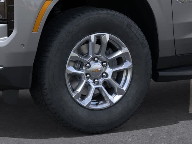 New 2026 Chevrolet Suburban LS RWD image 9