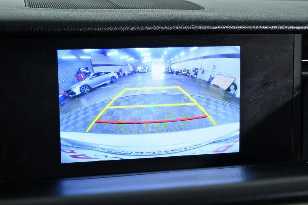 Used 2019 Lexus IS 300 F Sport w/ F Sport Package image 20