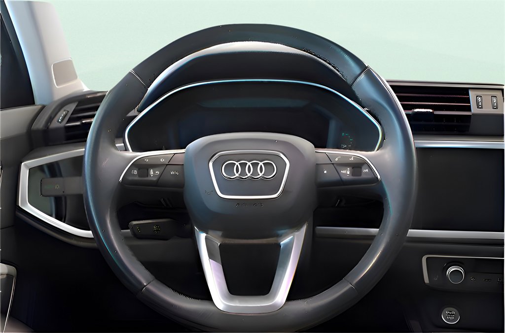 Used 2020 Audi Q3 2.0T Premium w/ Convenience Package image 12