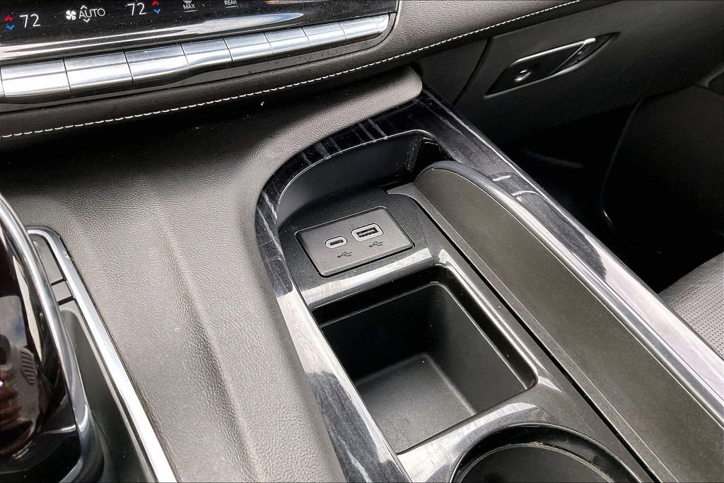 Used 2022 Cadillac Escalade Sport w/ Touring Package image 16