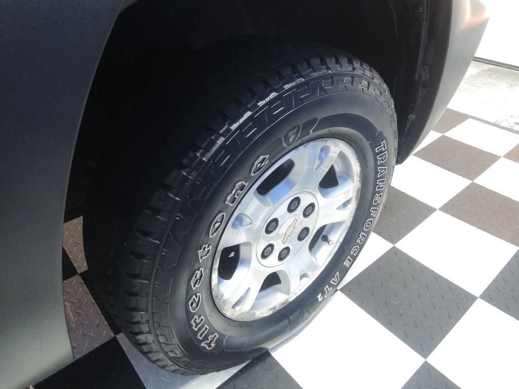 Used 2003 Chevrolet Avalanche 4x4 w/ The North Face Edition image 40
