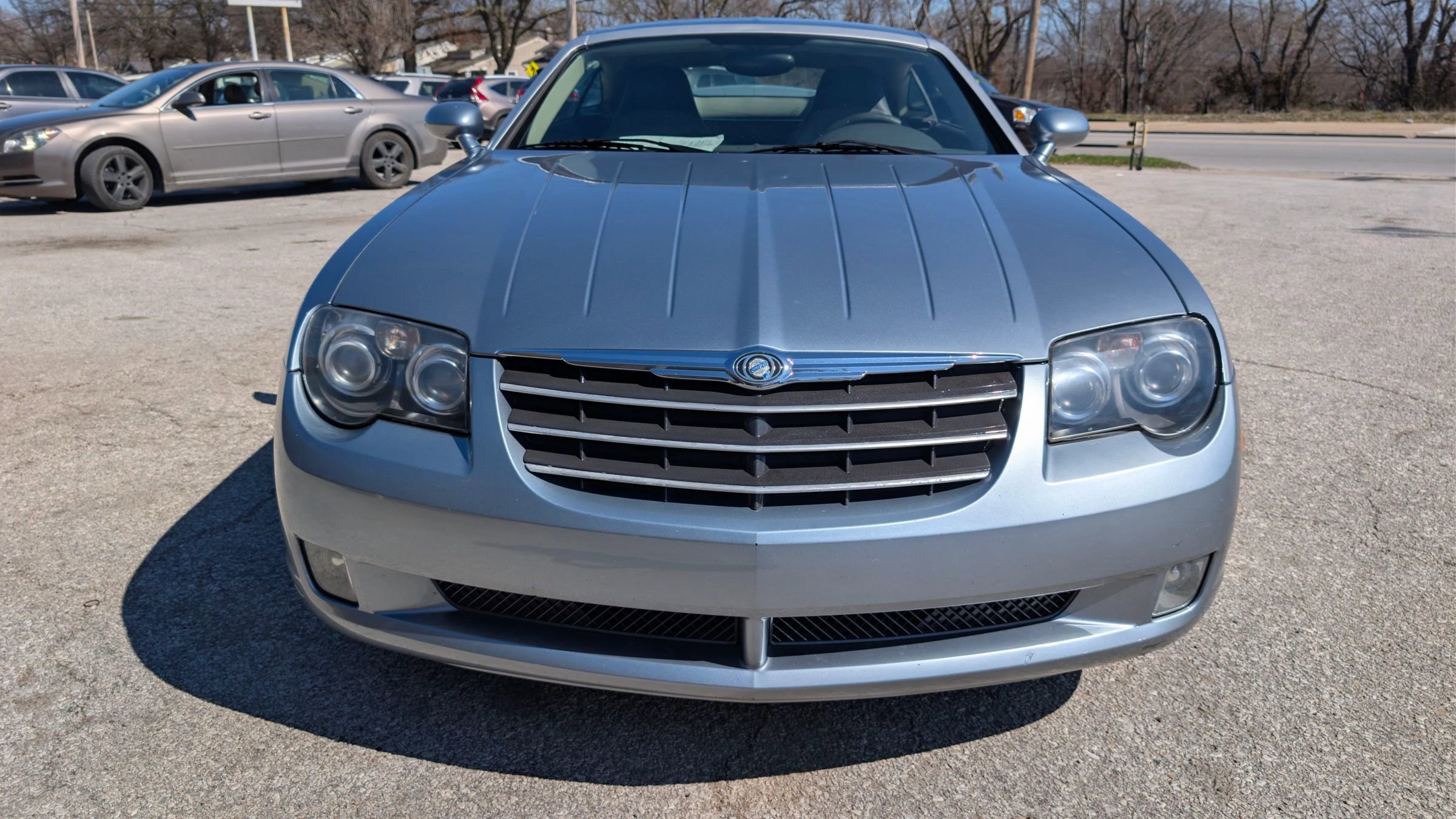 Used 2004 Chrysler Crossfire Coupe RWD image 2