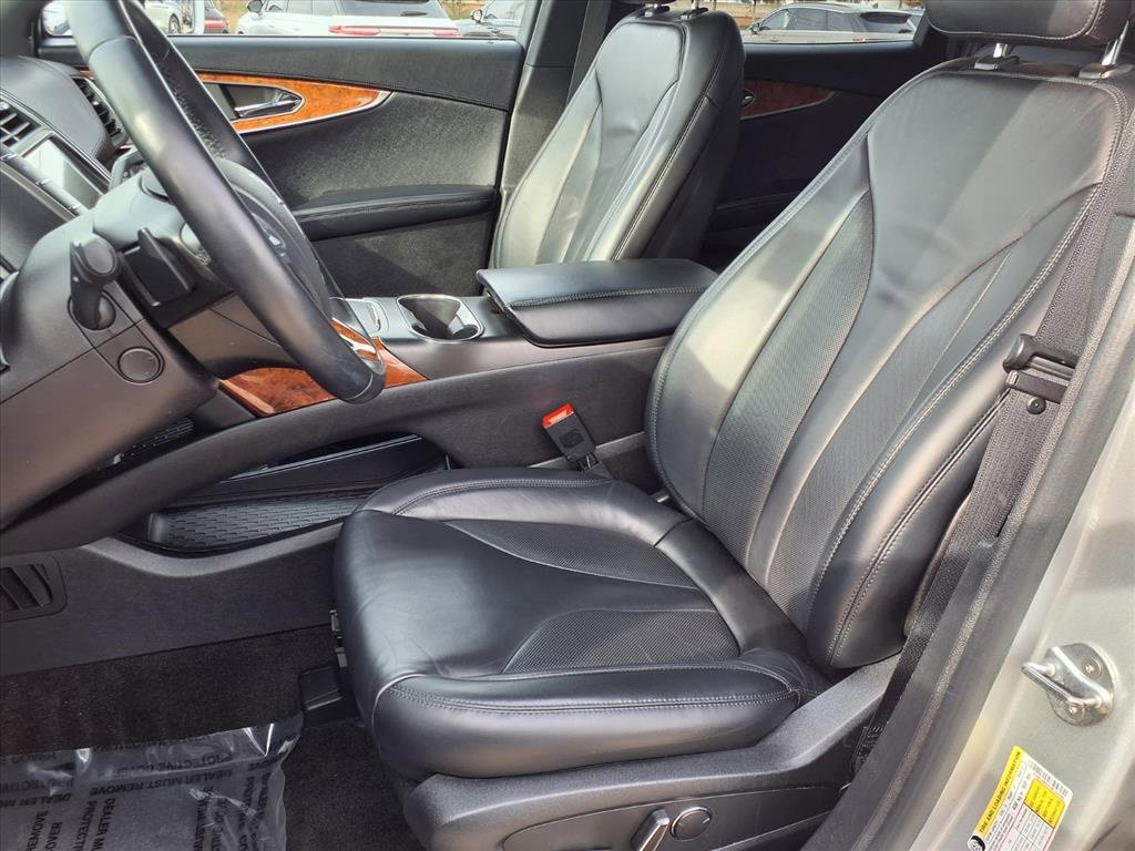 Used 2018 Lincoln MKX Select w/ Select Plus Package image 23