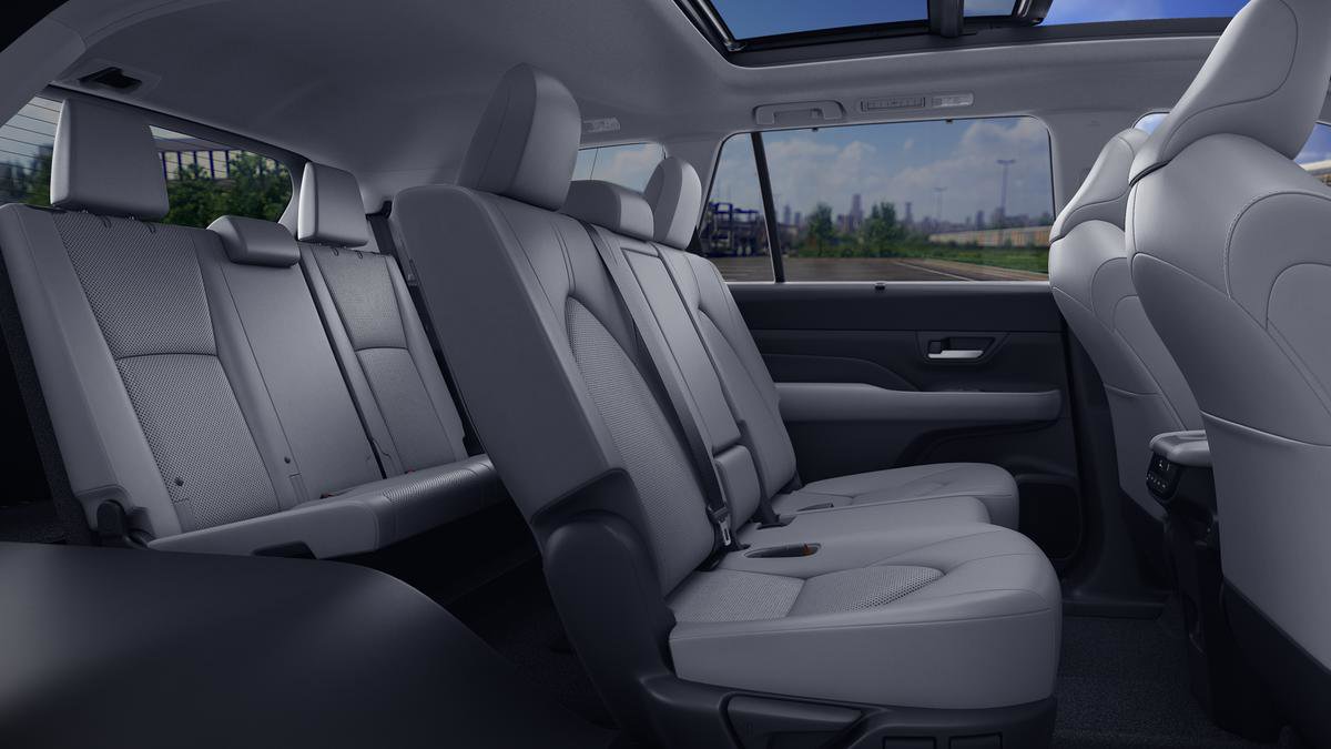 New 2026 Toyota Grand Highlander XLE AWD/4WD image 21