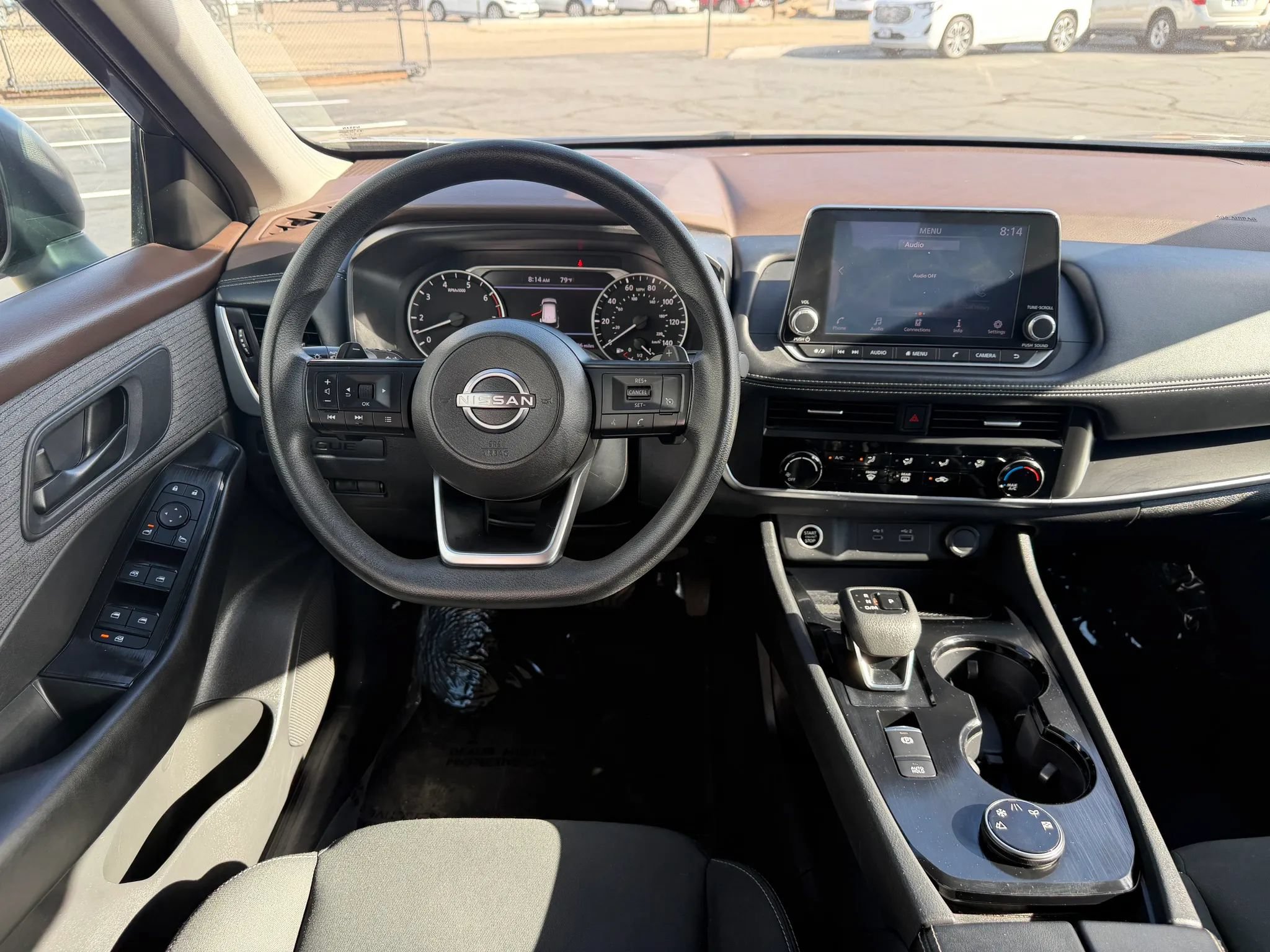 Used 2023 Nissan Rogue S AWD/4WD image 21