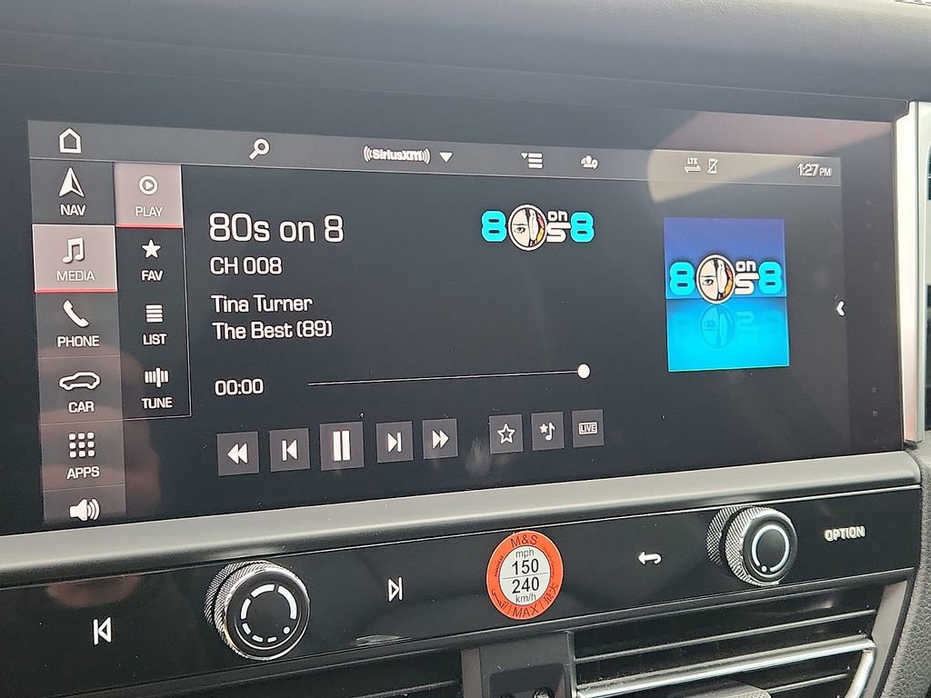 Used 2023 Porsche Macan Turbo image 16