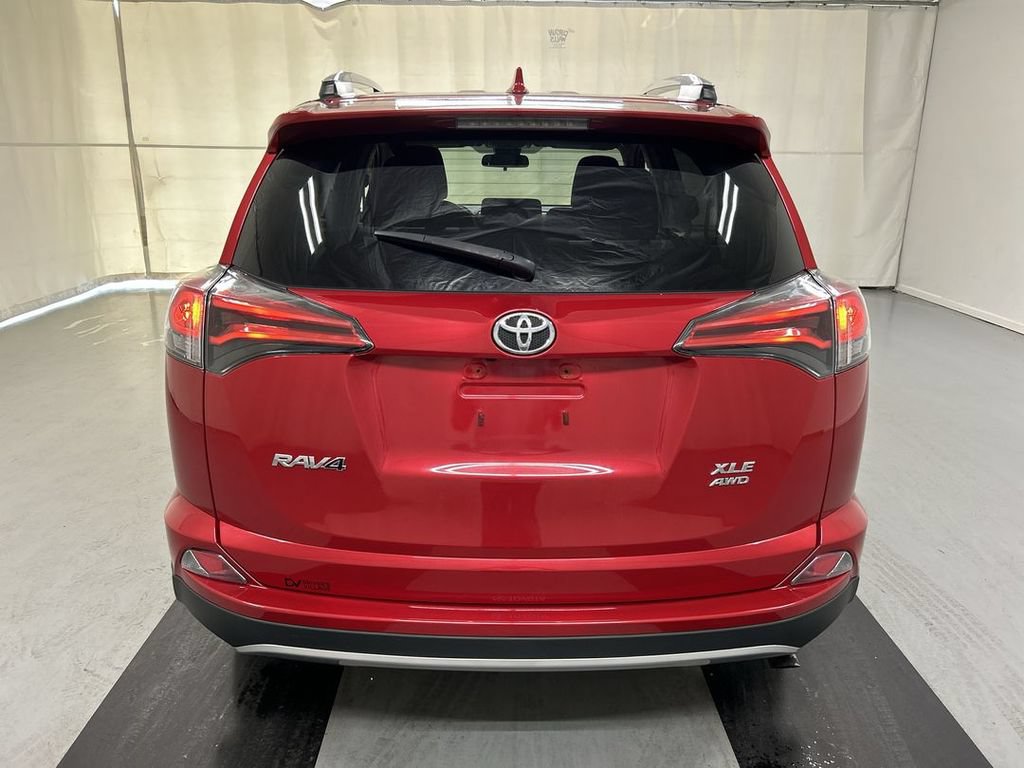 Used 2017 Toyota RAV4 XLE AWD/4WD image 21