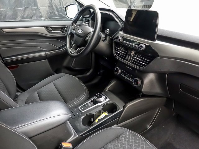 Used 2025 Ford Escape Active image 28