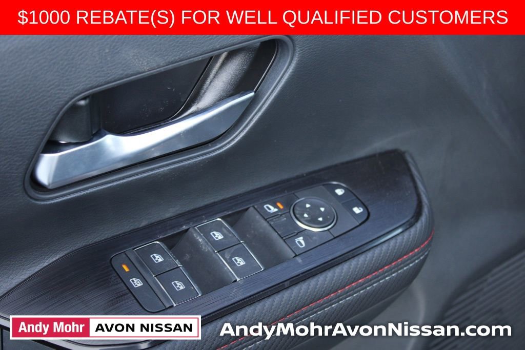 New 2026 Nissan Kicks SR w/ Cold Weather Package image 12