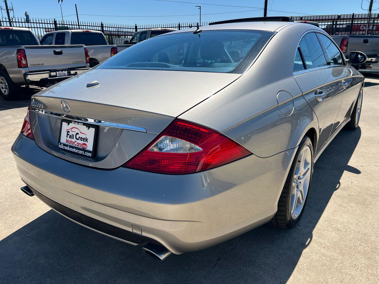 Used 2006 Mercedes-Benz CLS 500 image 6