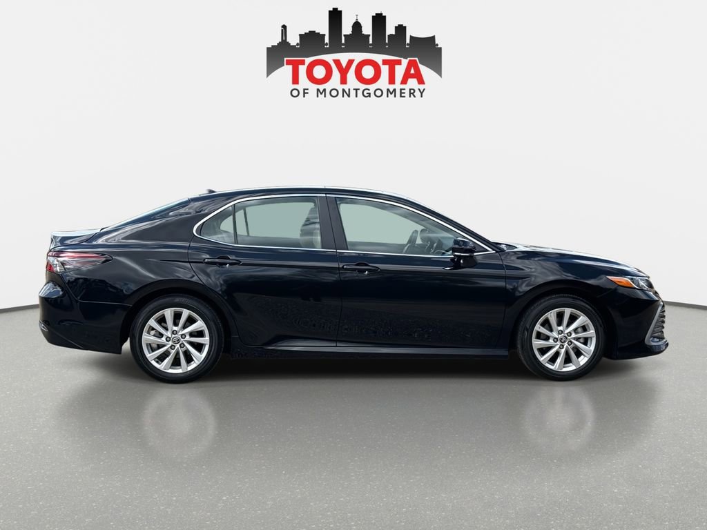 Used 2024 Toyota Camry LE w/ Convenience Package image 2