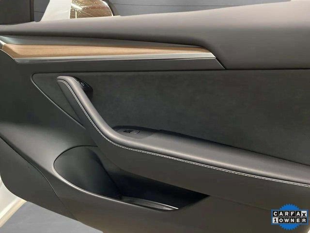 Used 2023 Tesla Model 3 Performance image 79