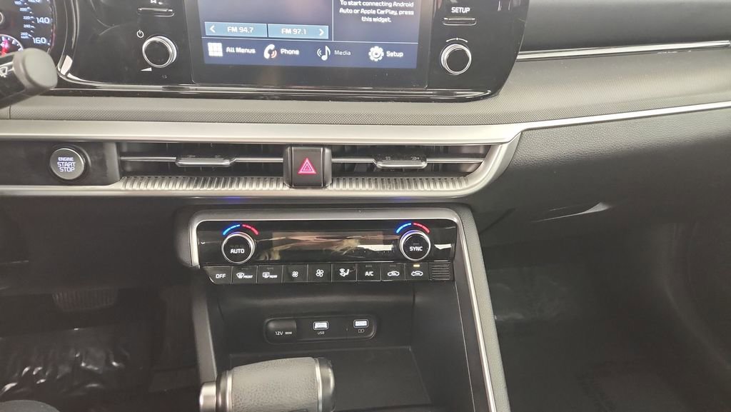 Used 2023 Kia K5 LXS FWD image 16