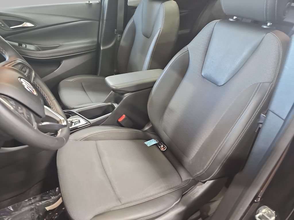 Certified 2023 Buick Encore GX Select w/ Experience Buick Package FWD image 19
