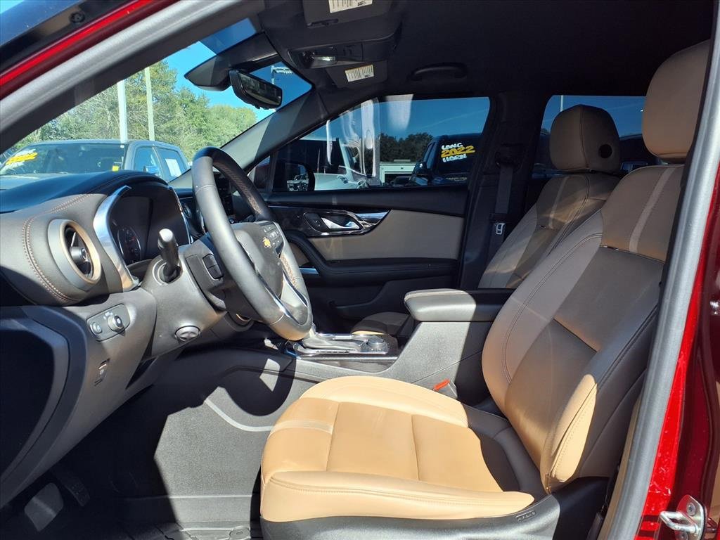 Used 2023 Chevrolet Blazer Premier w/ Driver Confidence II Package image 17