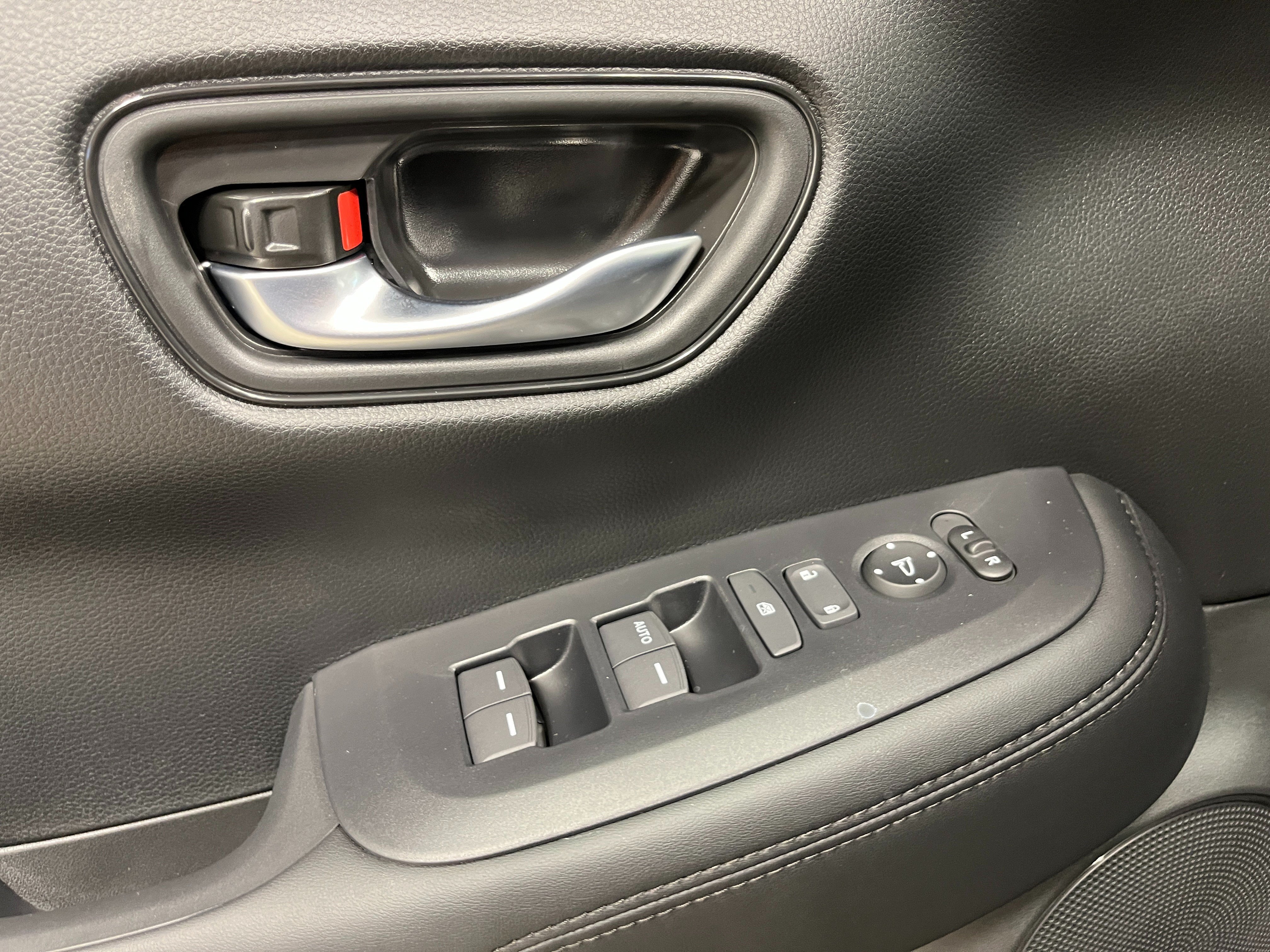 New 2027 Honda HR-V LX image 15