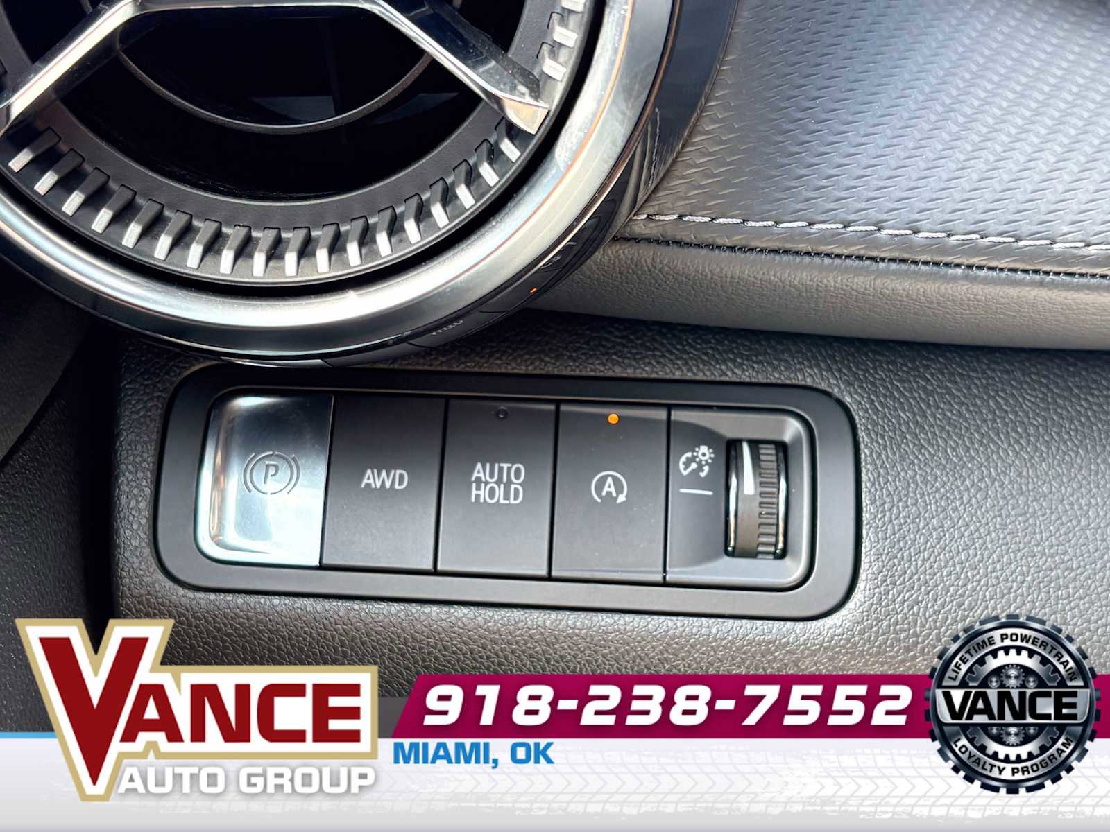 Used 2025 Chevrolet Equinox LT image 29