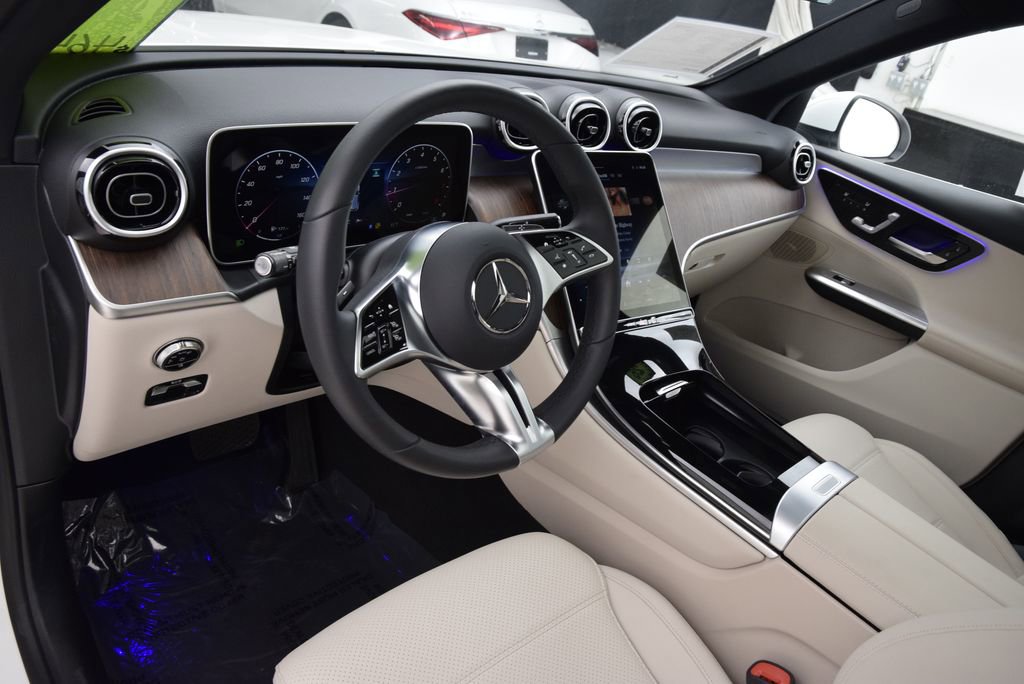 Certified 2026 Mercedes-Benz GLC 300 image 21